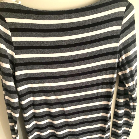 Tops - Picture 1 of 3